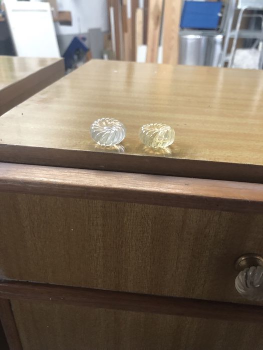 Vendo mesas de cabeceira