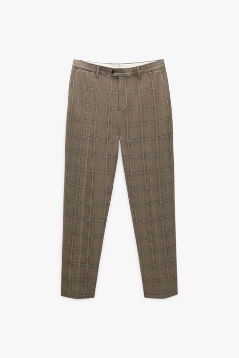 Fato Zara novo Calça tamanho  38 Blazer 48 por estrear