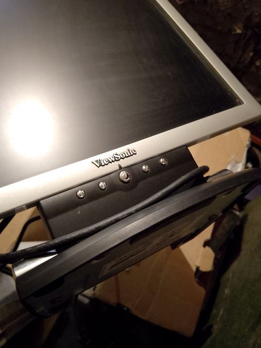 Монитор 15 диагональ ,