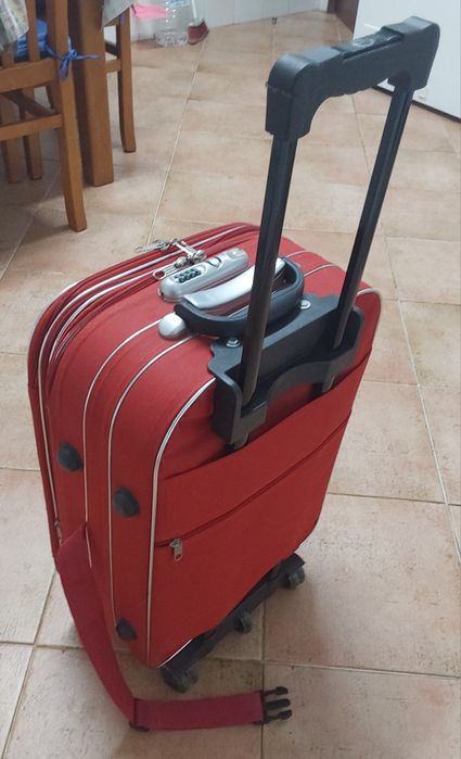 MALA DE VIAGEM DE CABINE COM CADEADO CÓDIGO.Arrumação,Casa,Quarto,Sala