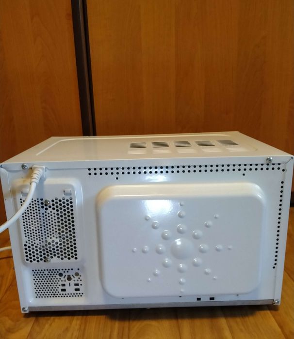 Мікрохвильова піч