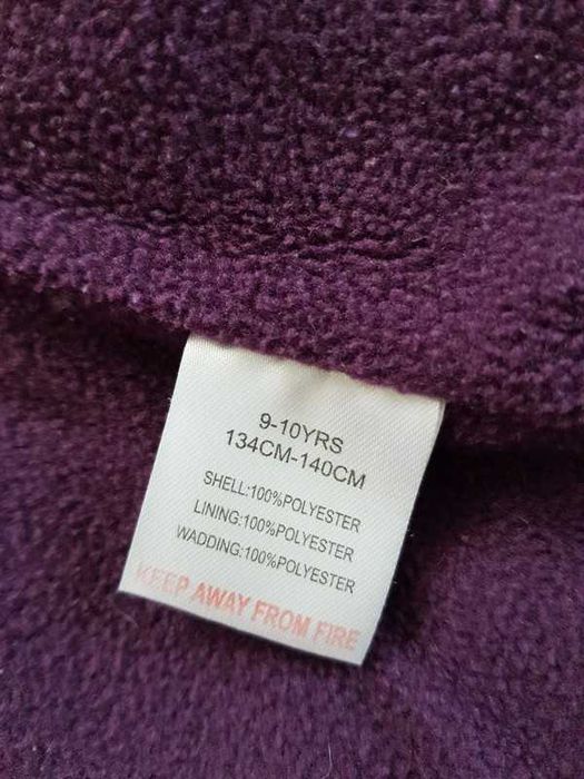 Zimowa fioletowa kurtka 134/140