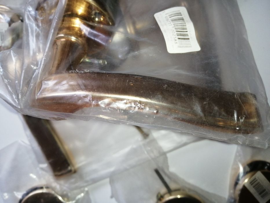 Klamka drzwiowa wewnętrzna złota