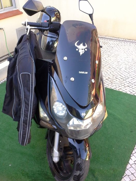 Aluguer de Mota/Scooter 125cc S3