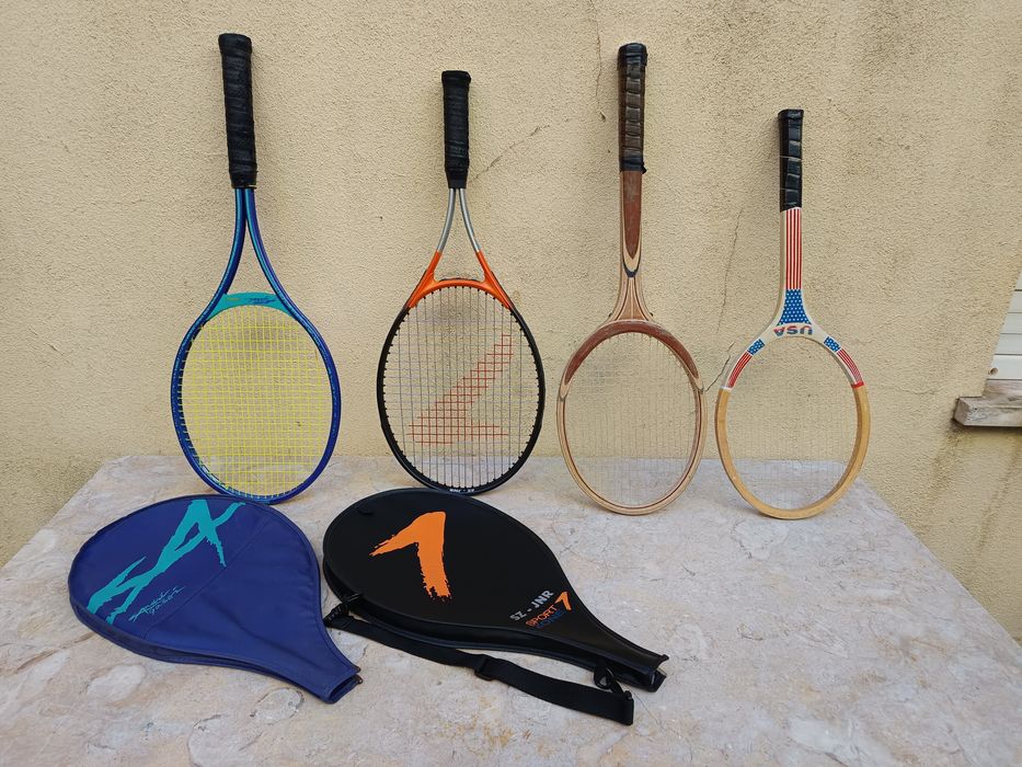 Várias raquetes de tênis vários preços