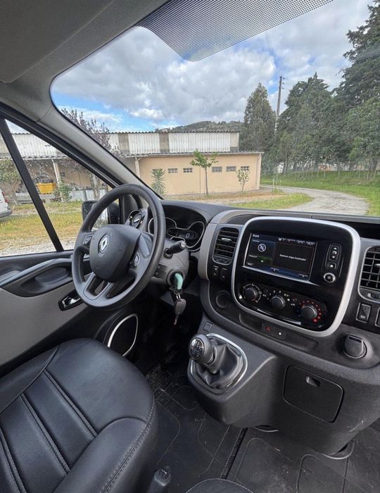 Renault Trafic 1.6 DCi 2016 com 101 Mil Kms