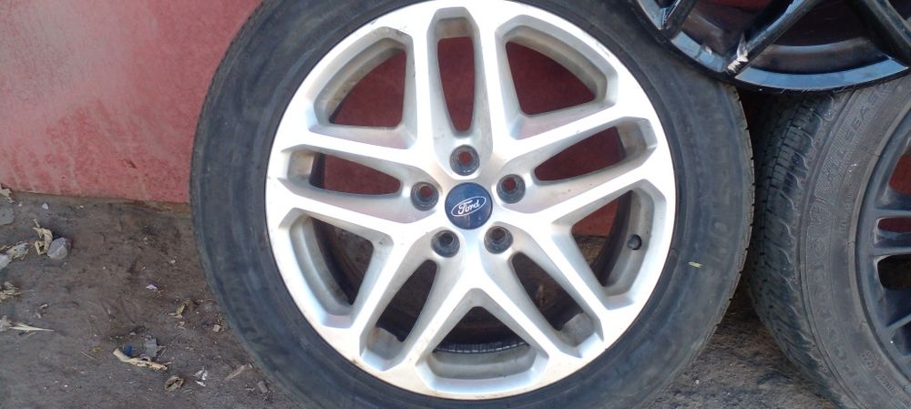 Литые диск Ford Focus 3 5/108 R15-18