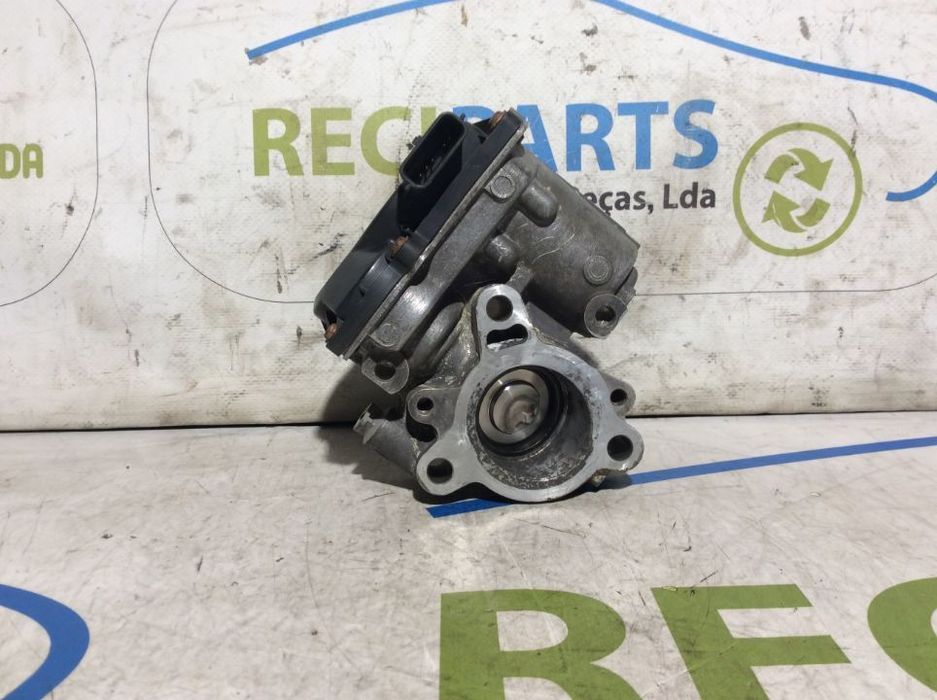 Corpo de borboleta Mercedes A180 W177
