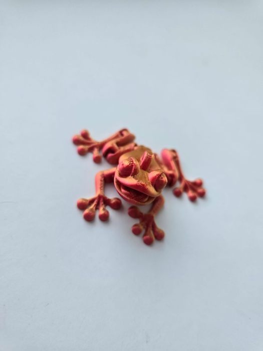 Breloczek Mini Żabka – Wydruk 3D | Uroczy i Unikalny Gadżet