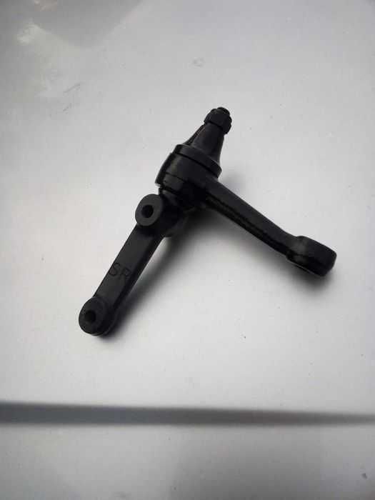 Усилений маятник на 3шт подшыпниках.Опель-Омега Б.С.