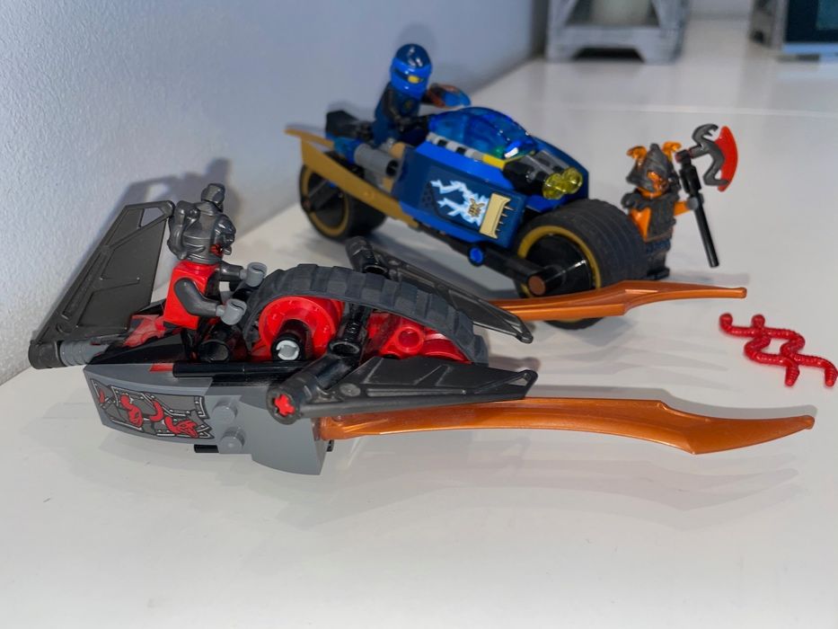 Lego 70622 Ninjago Pustynna Błyskawica