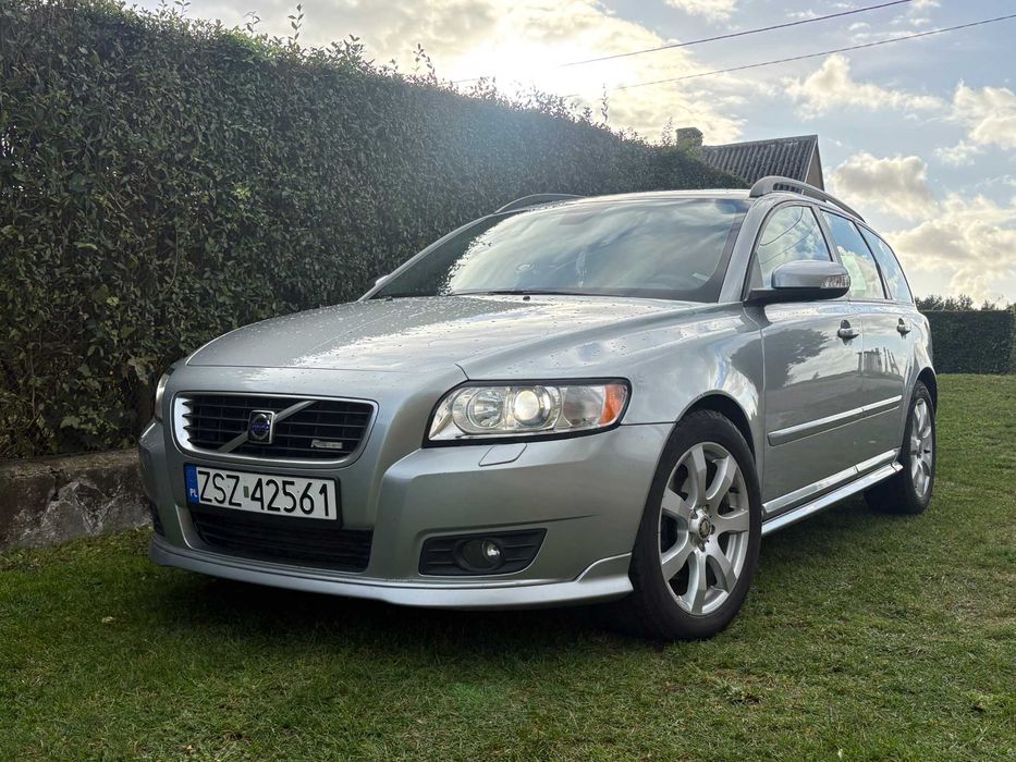 Volvo V50