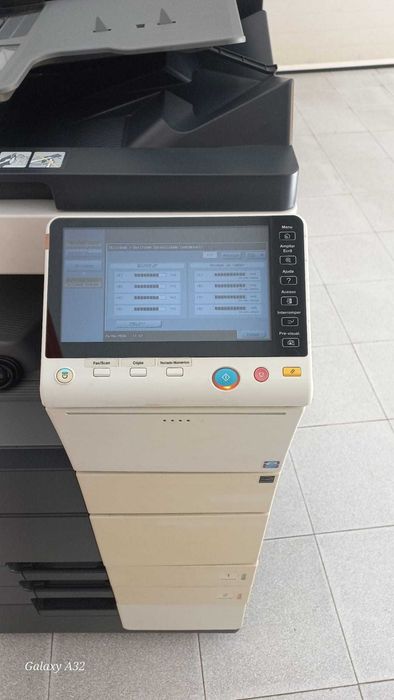 Impressora Konica Minolta c 454e
