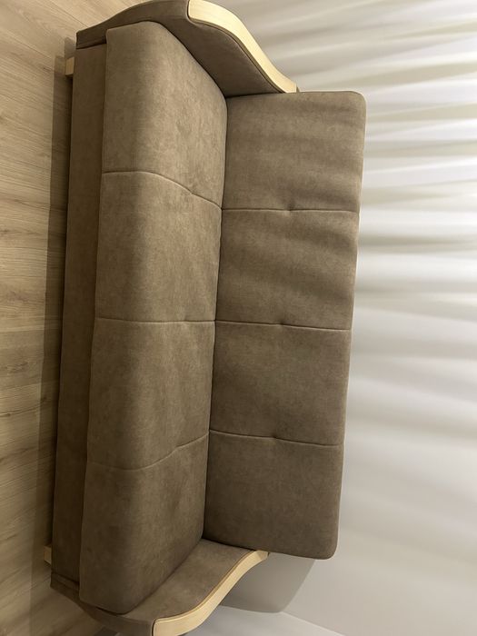 Sprzedam nową wersalkę – kolor cappuccino, od stolarza