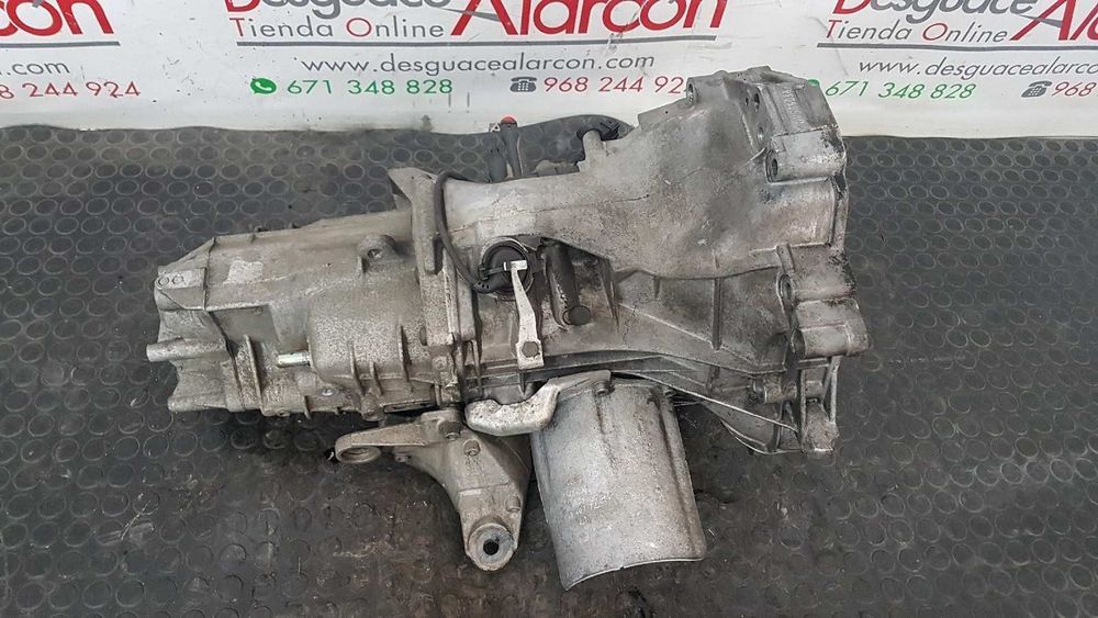 CAIXA DE VELOCIDADES VOLKSWAGEN PASSAT VARIANT (3B5) COMFORTLINE