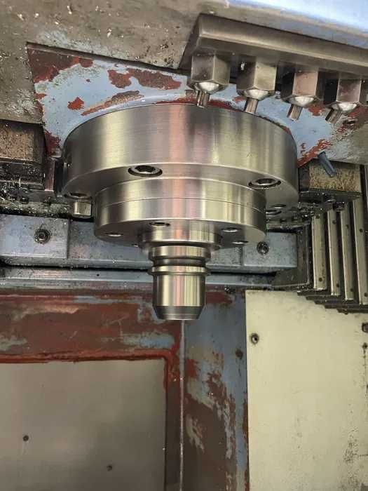 Frezarka Mazak FJV 250 centrum obrobcze cnc