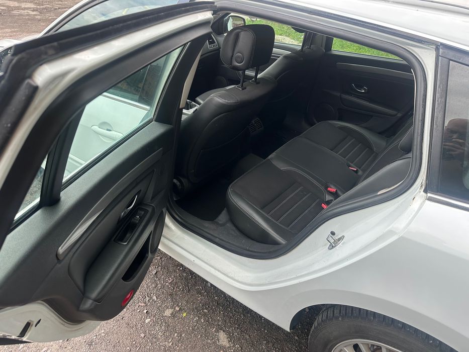Renault laguna 2013