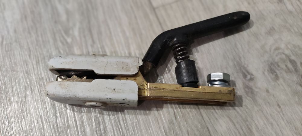 Держатель для электродов binzel