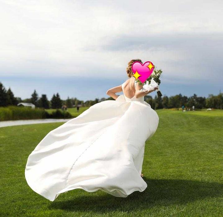 Элегантное свадебное платье