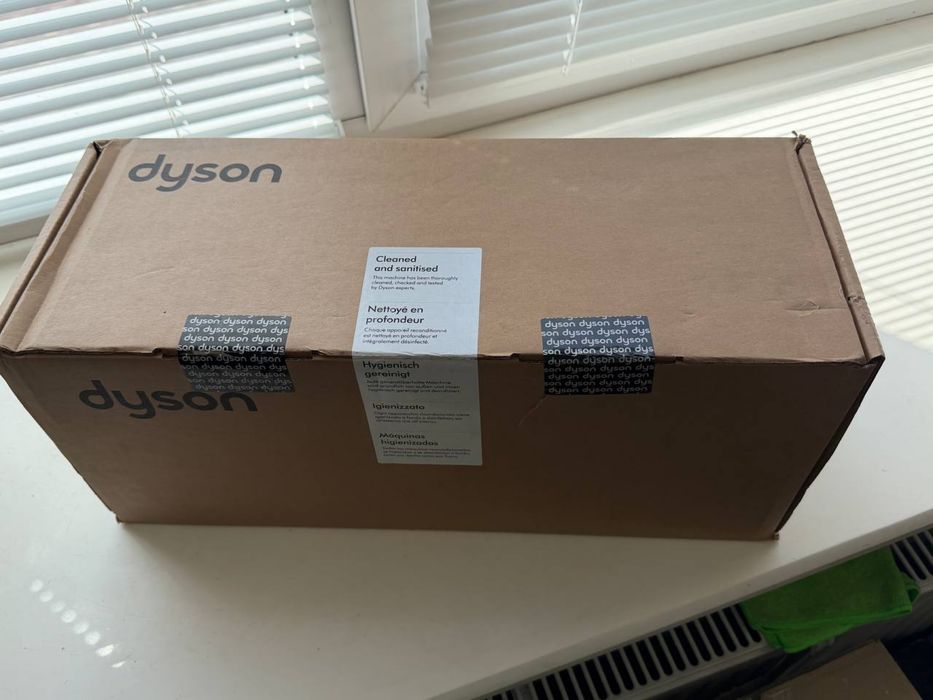 Мультистайлер Dyson Airwrap i.d. HS08 Multi-Styler and Dryer Straight to Wavy Ceramic Pink/Rose Gold