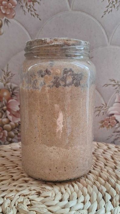 Domowy zakwas żytni na chleb na mące żytniej typ 2000