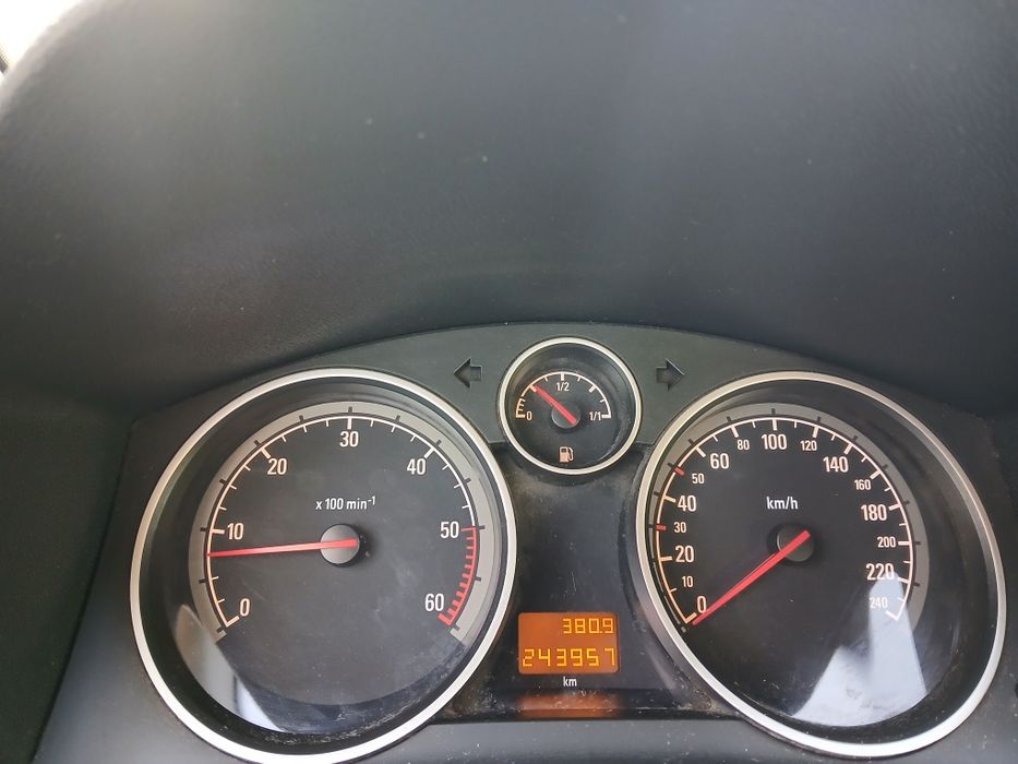 Opel Zafira Cosmo 1.9 CDTI