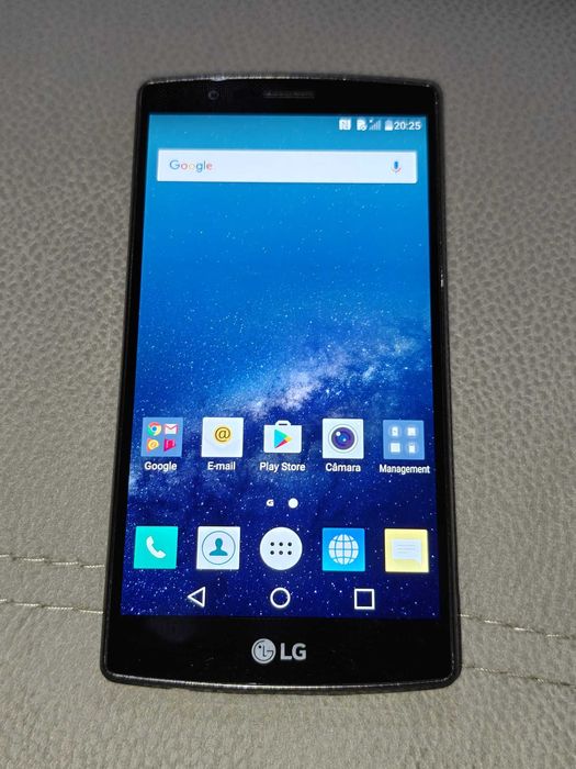 Telemóvel LG G4 preto