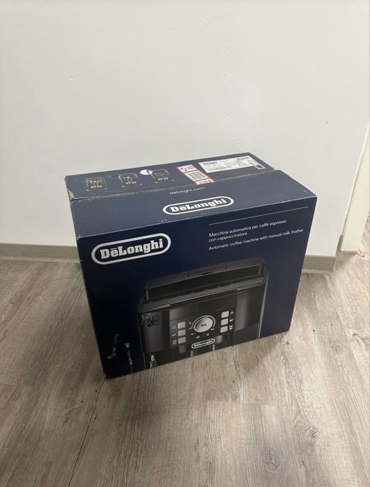 Кавомашина Delonghi Magnefica S НОВА 2025 кавомолка Delinghi