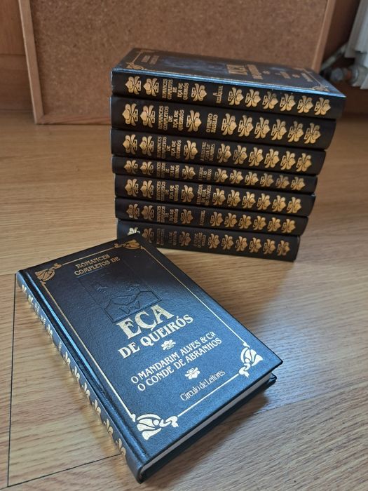 Livro "O Mandarim Alves & CA o Conde de Abranhos" de Eça de Queirós