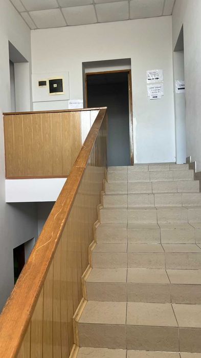 продаж частини адмінбудівлі 206м² і гараж 119м² Градизьк, Київська 44 - View 6