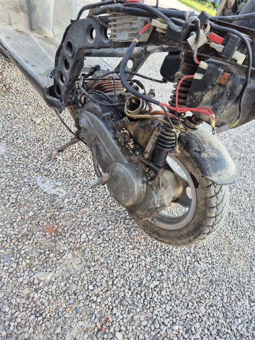 Sprzedam piaggio sfera na części