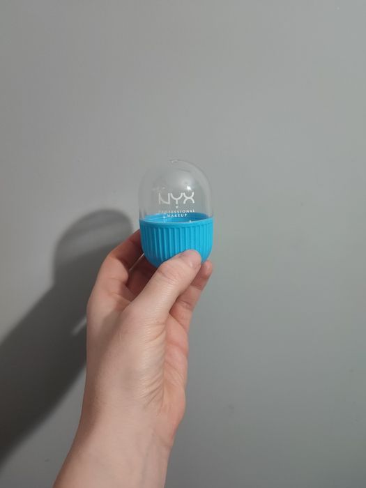 Travel case, etui na gąbkę Beauty blender - NYX Professional Makeup