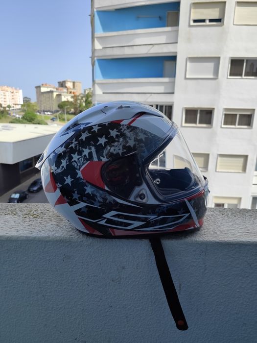 Vendo ou Troco Capacete LS2 Como novo