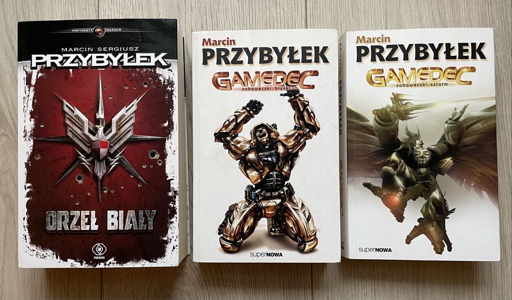 3 Książki Marcin Przybyłek - Orzeł Biały, Gamedec: zabaweczki. sztorm