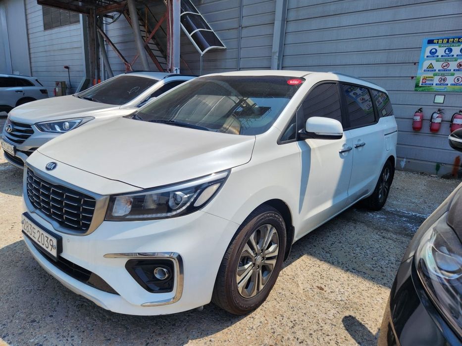 Мінівен Kia Carnival 2019 2.2 diesel 8AT