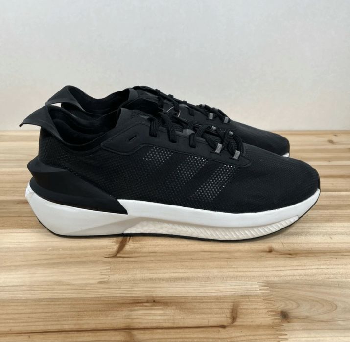 Кроссовки Adidas AVRYN|Hoka Cilfton|Nike|Puma|Reebok|ON Running|Ecco