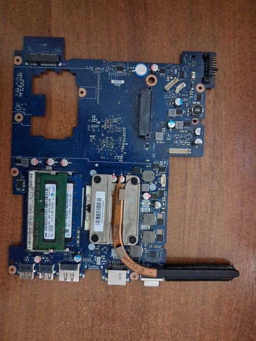 Материнська плата Lenovo G570/G575 + процесор + 4Gb (РОБОЧА)