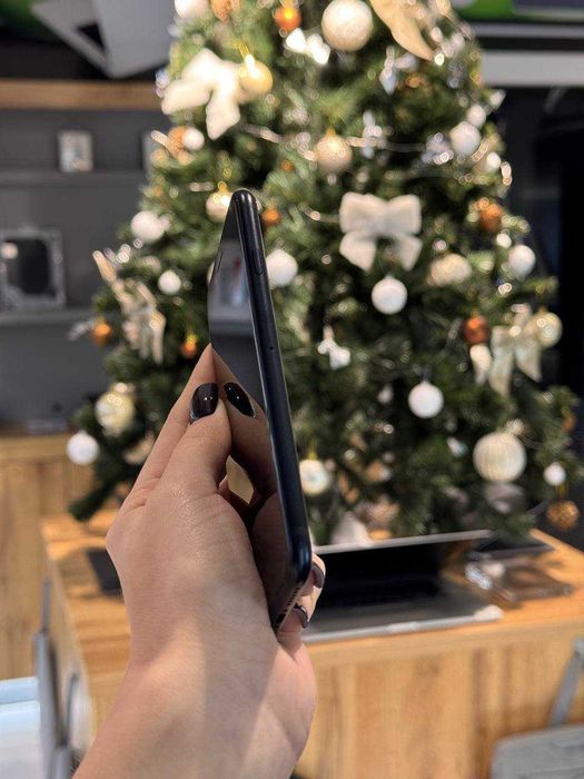 iPhone SE3, 64 Gb, Midnight, Обмін/Гарантія