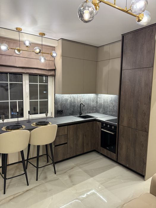 Продам квартиру в  Новій Англії з дизайнерським ремонтом