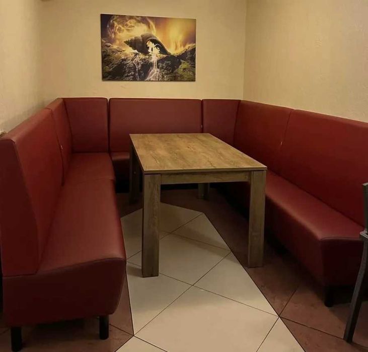 Loże (kanapy) czerwone skórzane