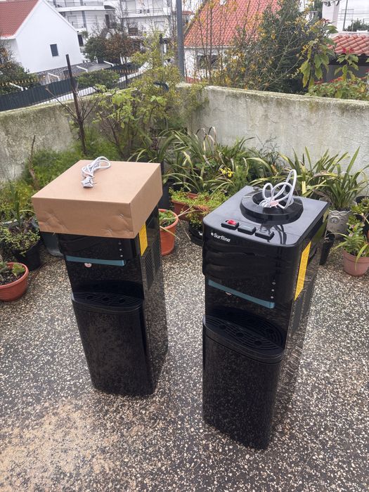 Fonte de água garrafão