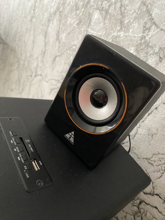 Колонка самбуфер акустична система