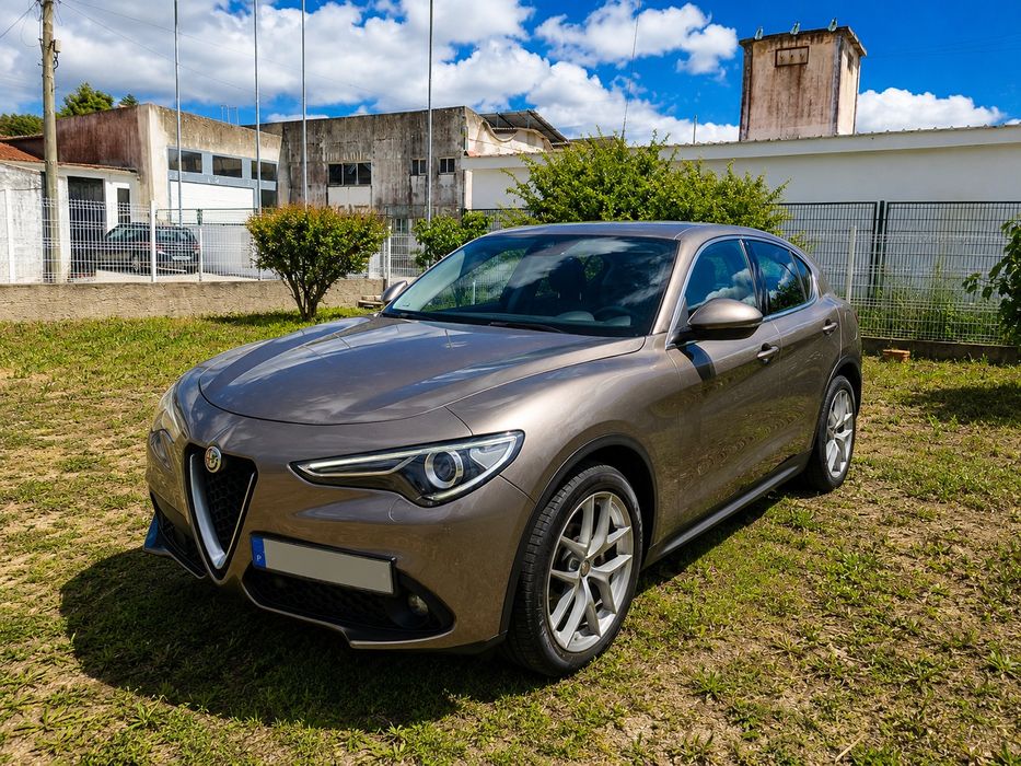 Vendo Alfa Romeu Stelvio 2.2