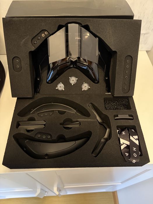 Airoh Aviator 3 Tamanho L + Mala + Caixa + Capa