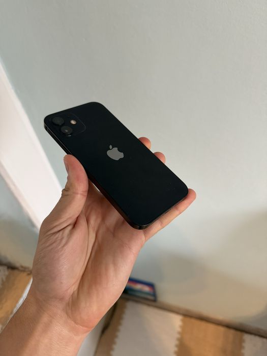 Iphone 12 - 92%