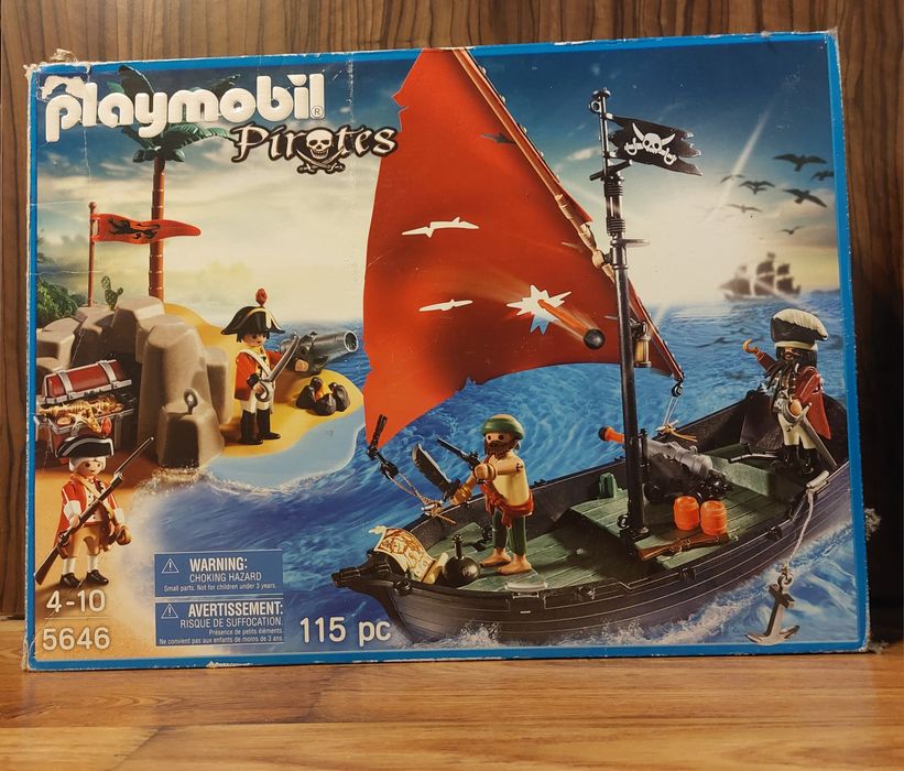 Statek play mobil