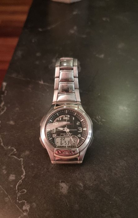 zegarek Casio AQ-180w