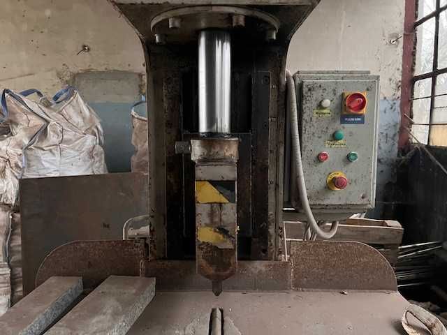 Łupiarka do kamienia