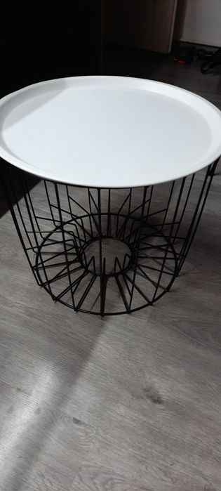 Stoliczek 2 w 1 do salonu/pokoju