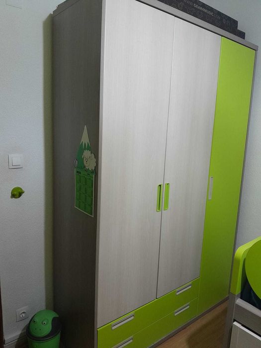 Vendo Quarto de menino completo